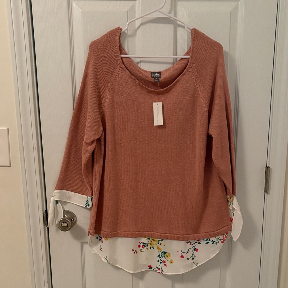 Women’s New York and Company Blush Top with Floral Trim-Size XL-New With Tags
